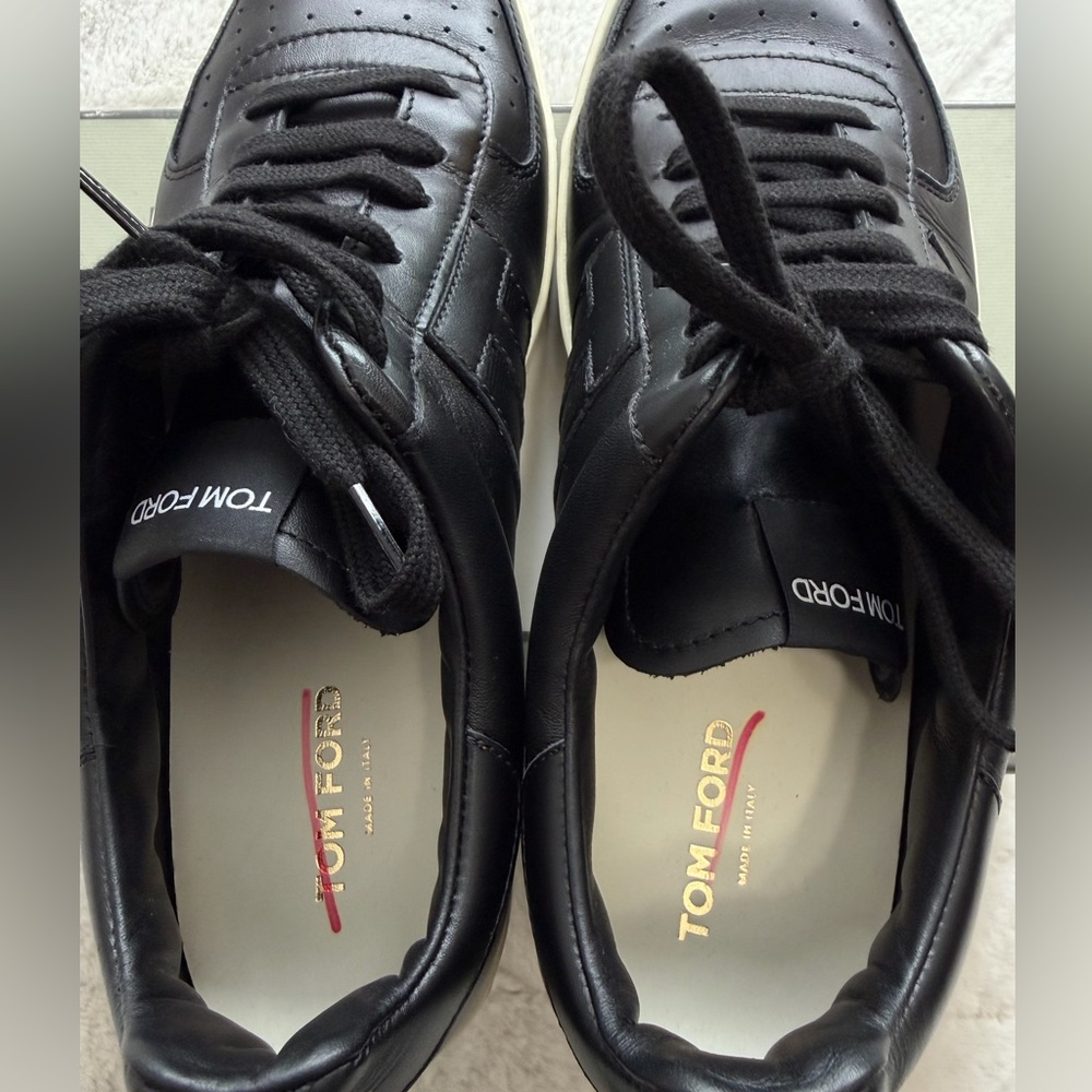 NEW! $1,100 Tom Ford Radcliffe Smooth Leather Low-Top Black Cream Sneakers 9 - Picture 5 of 11
